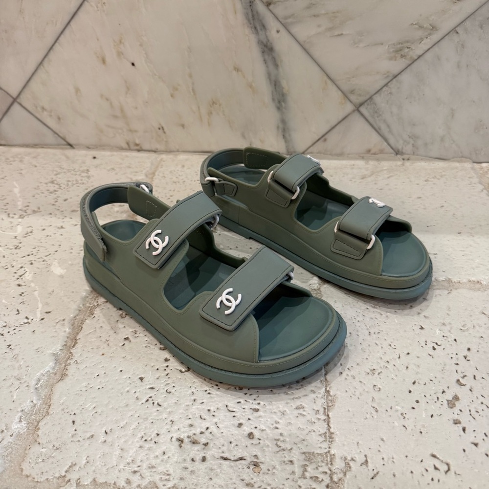 Chanel sandals - Picture 5 of 6